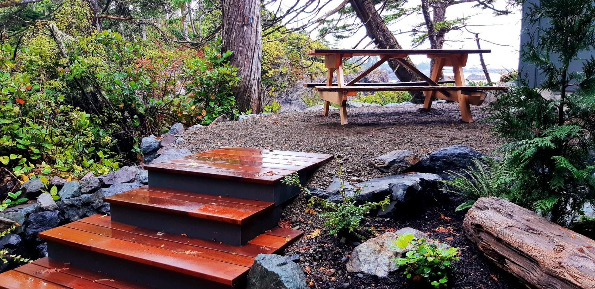 Storm Cove Suites Уклуелет Стая снимка